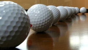golfballen laten bedrukken